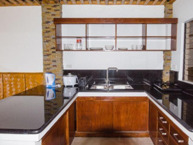 Villa De Pico Highland Beach Resort Пуэрто-Галера Экстерьер фото